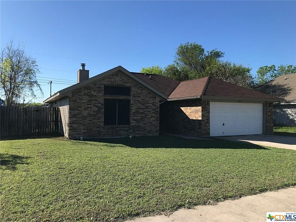 1st image of 2403 Timberline Dr