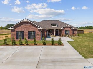 2000 Stonewater St, Decatur, AL 35603