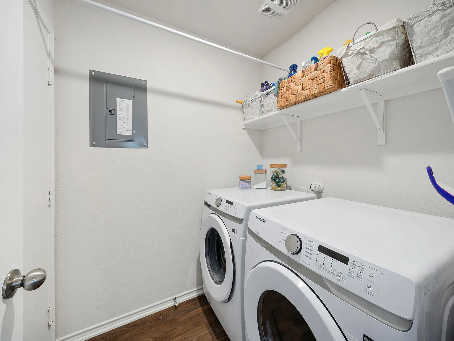 3 bed, 1192 sqft, $1,650 — Photo 4