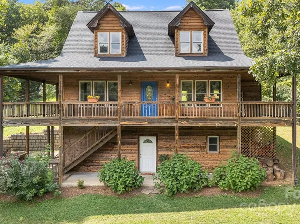 30 Sluder Branch Rd, Leicester, NC 28748