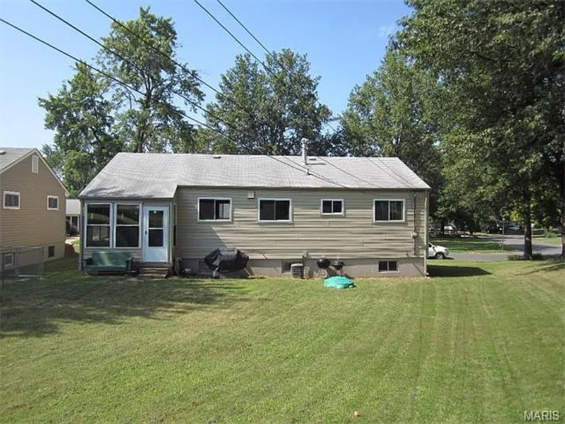 Thumbnail 19