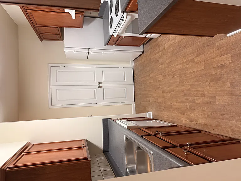Wesley Kensington Apartments at Stonecrest — Photo 253