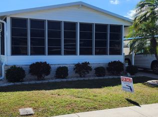 15901 Sandy Point Dr #283, North Fort Myers, FL 33917
