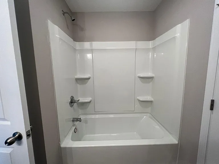 4864 Stoneyhurst Ln — Photo 29