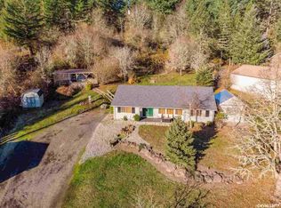 38634 First Creek Dr, Lebanon, OR 97355
