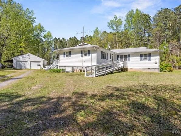 6809 Woodhaven Ln, Disputanta, VA 23842