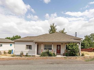 346 N Jackson St, Genesee, ID 83832