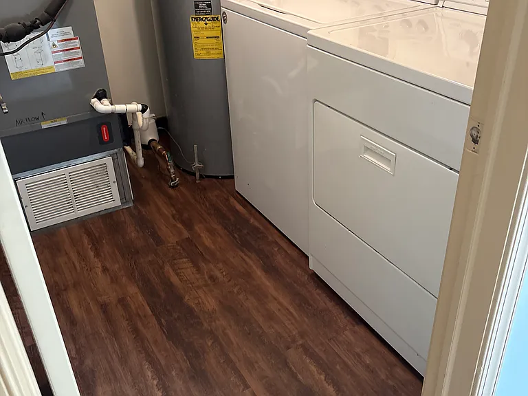 310 Woods Edge Pl — Photo 19