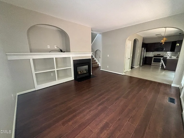 2101 Jerimouth Dr — Photo 4
