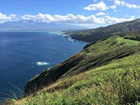 2nd image of 5081 Kahekili Hwy