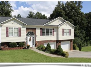 4059 Caitlins Way, Hickory, NC 28602