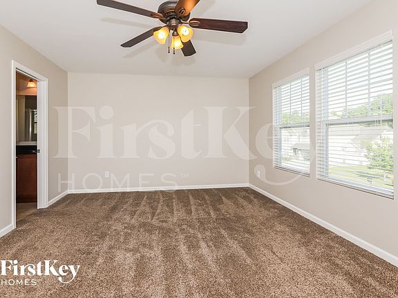 4th image of 14322 Lake Crossing Dr