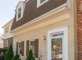 9215 Burke Rd, Burke, VA 22015