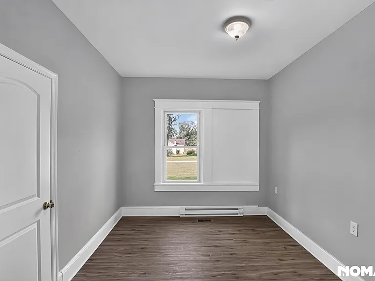 12320 Eastern Ave — Photo 23
