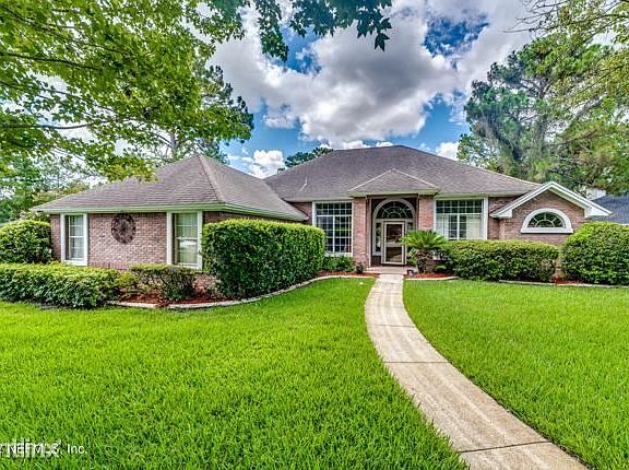 2nd image of 10542R Pebble Beach Ct