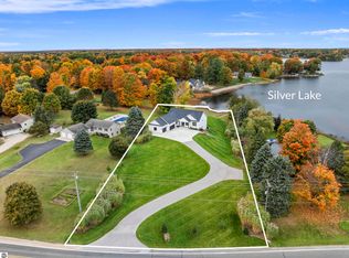 504 S East Silver Lake Rd, Traverse City, MI 49685