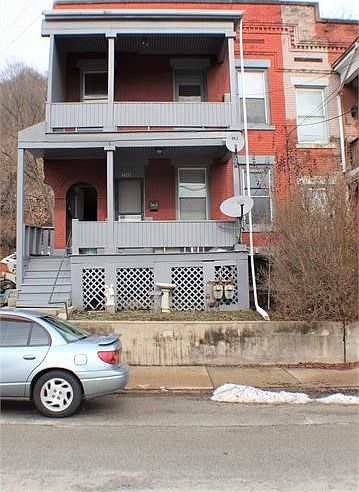 1st image of 556 Middle Ave