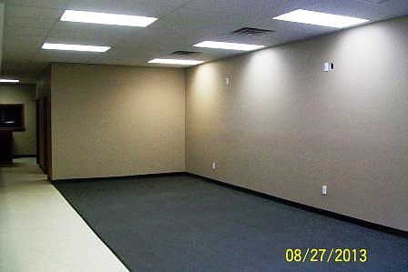 1st image of 10 S Main St