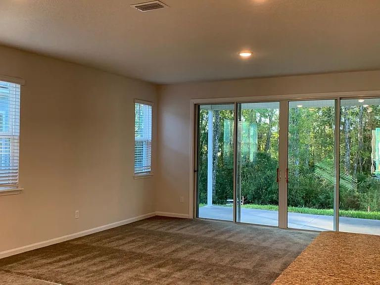 11560 Admirals Cove Dr — Photo 1
