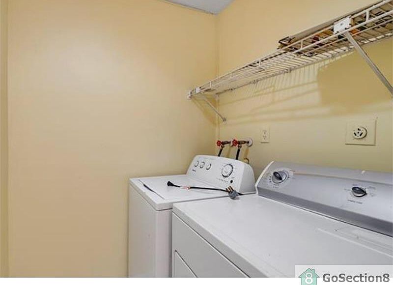2nd image of 856 NW 81st Ter #8