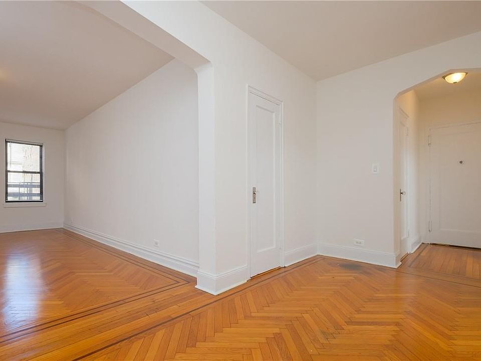 1st image of 1855 Grand Concourse #57