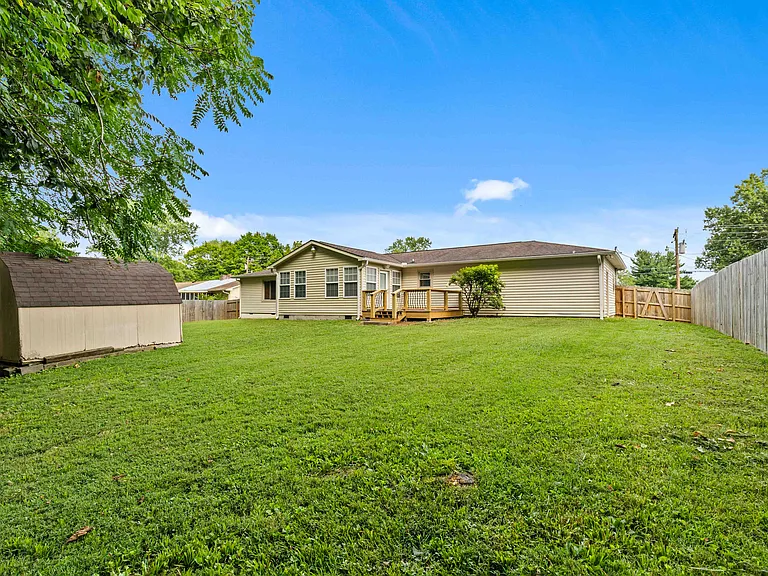 12105 W Kings Gate Rd — Photo 32