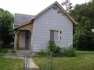 2314 W 2nd St photo 1