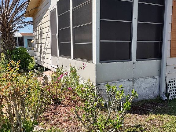 3rd image of 83 Grande Camino Way