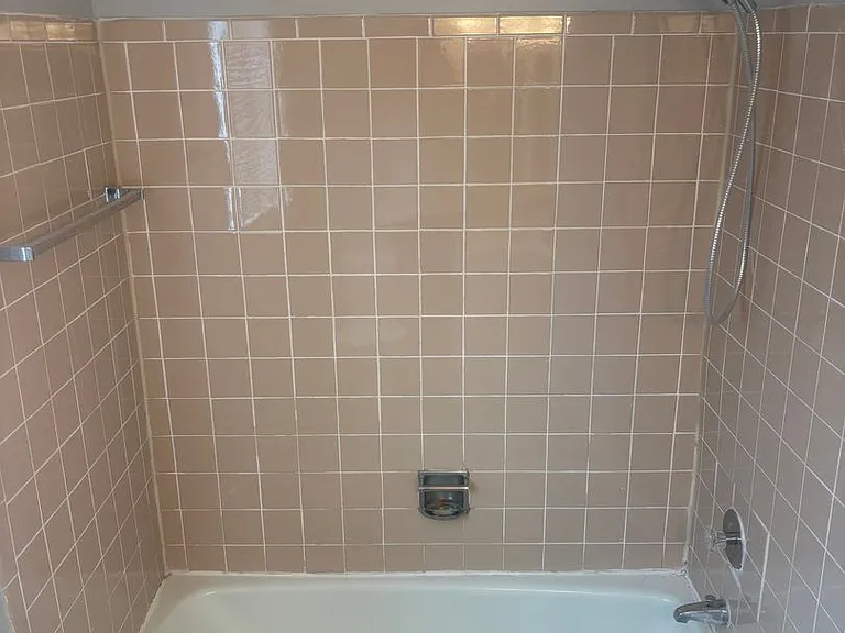 10430 Mayfield Ave — Photo 10