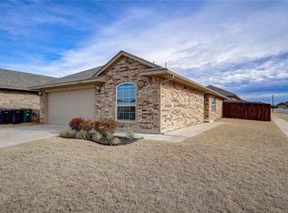 19704 Barrister Cir, Edmond, OK 73012