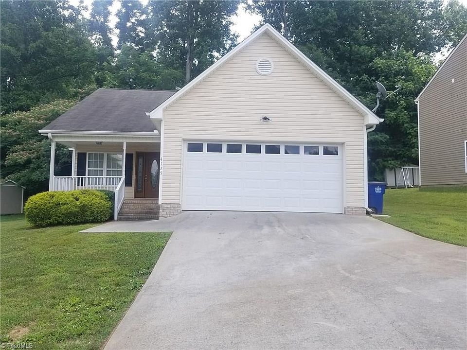 1st image of 4125 Lakewood Glen Dr
