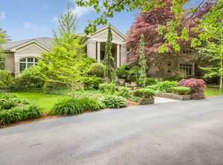 1250 Vaughan Rd, Bloomfield Hills, MI 48304