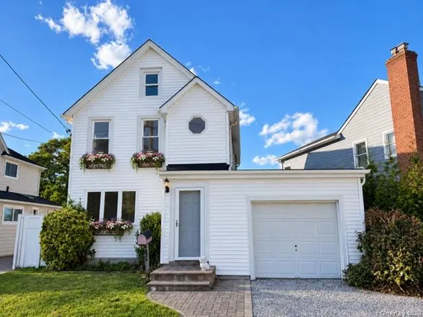 19 Waverly Avenue, East Rockaway, NY 11518