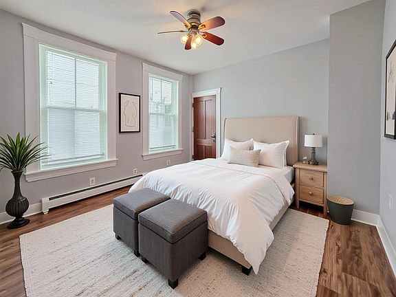 3rd image of 463 Lake Ave APT 1