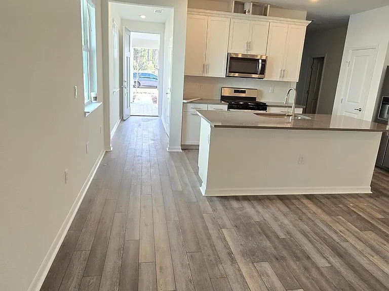 757 Blind Oak Cir — Photo 6