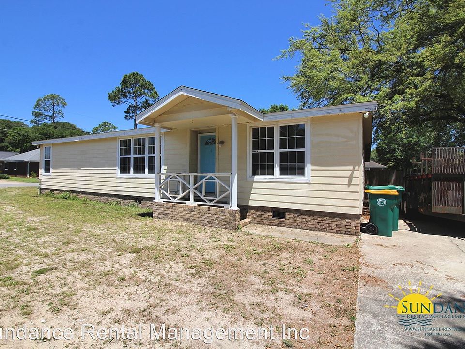 1st image of 1629 Valparaiso Blvd