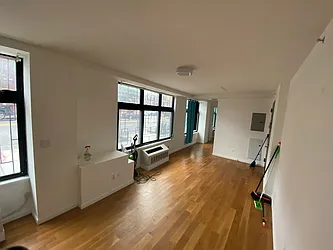 Rented by MySpaceNYC