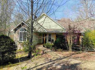 339 Henderson Rd, Young Harris, GA 30582