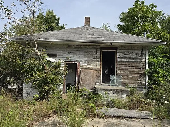 1107-11 E 41st Ave, Gary, IN 46409