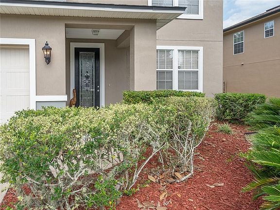 3rd image of 76248 Deerwood Dr