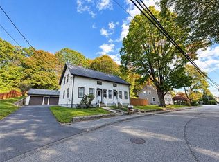 12-14 Mount Pleasant View Ave, Cumberland, RI 02864
