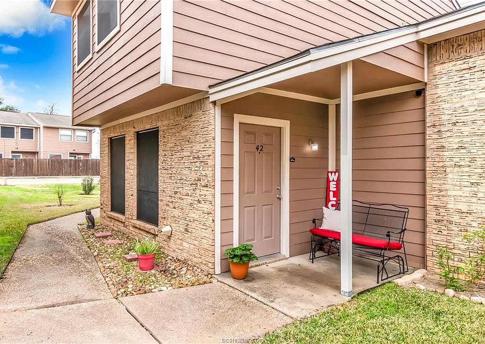 1st image of 2807 Wildflower Dr APT 42