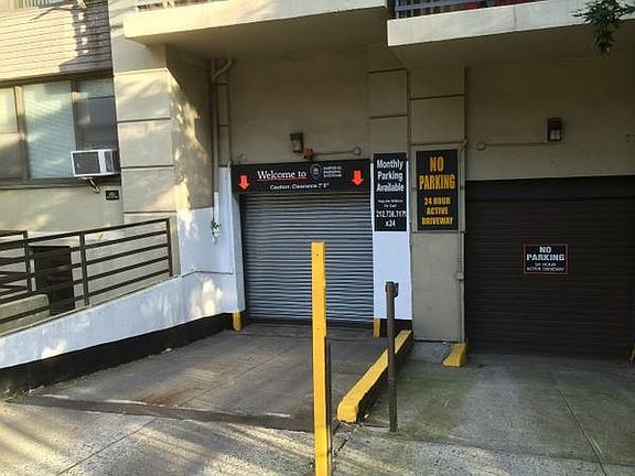 4th image of 9819 64th Ave #00