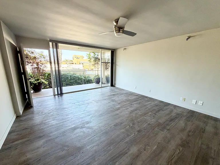 116 Main St #2 — Photo 6