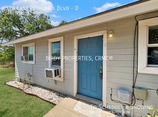 378 E Petaluma Blvd #D, San Antonio, TX 78221