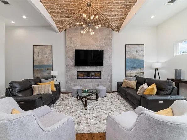 710 Delano St #A, Houston, TX 77003