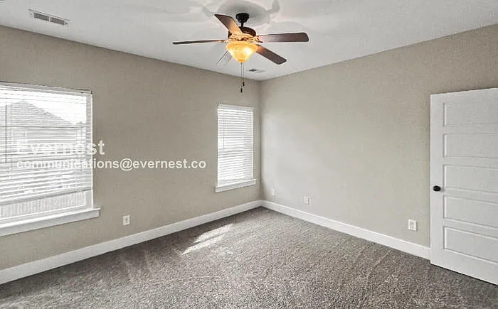 5860 Cheshire Cove Trl — Photo 10