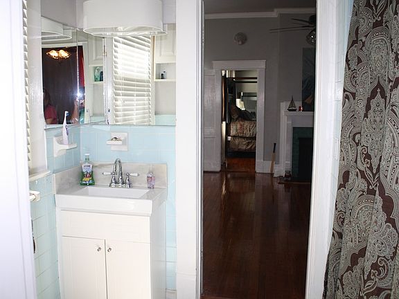 2nd image of 7 Macarthur Dr