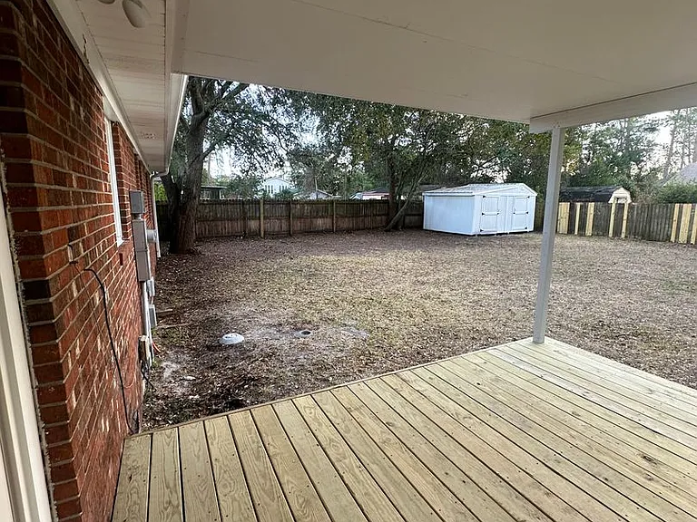 1109 Sidney Dr — Photo 17