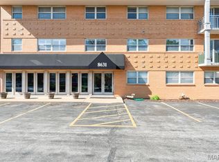 8631 Old Bonhomme Rd APT 1G, Saint Louis, MO